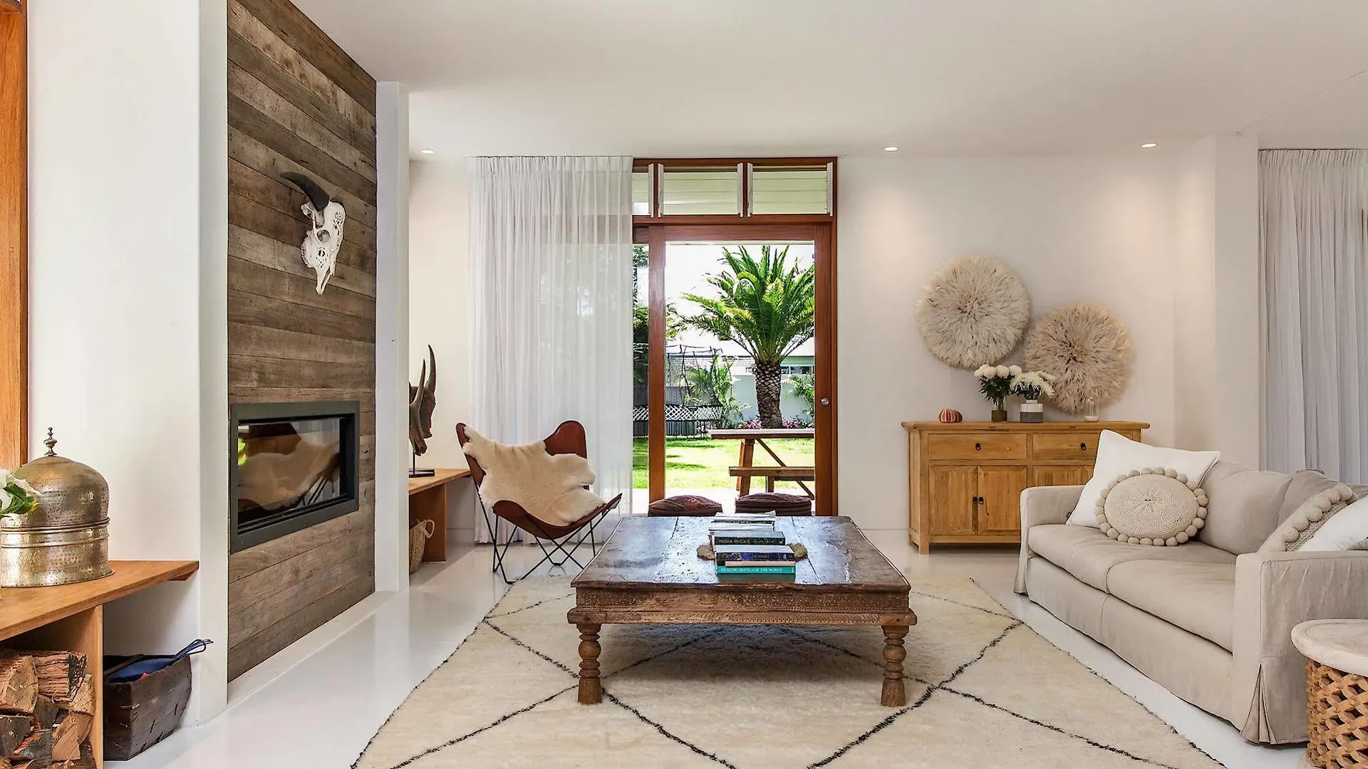 A Summer Resort Byron Bay